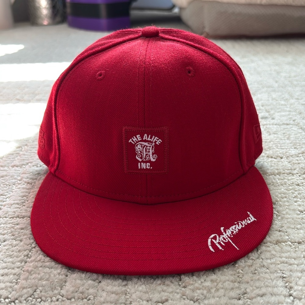 ALIFE red fitted hat with leopard print interior